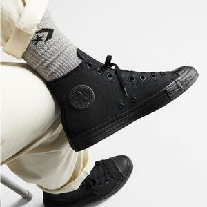 Chuck Taylor All Star Canvas Unisex Sneaker